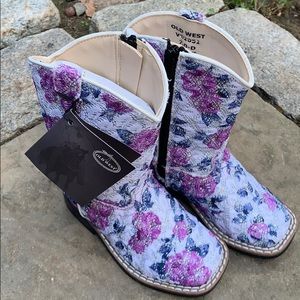 Old West NWT toddlers sparkle cowboy boots size 7
